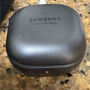 Samsung AKG Sound Wireless Earbuds Case - Dark Gray